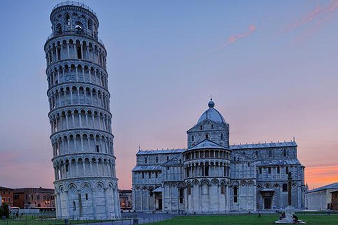 Pisa ve kulesi