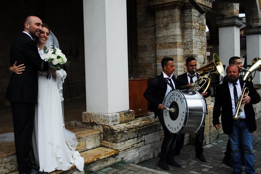 Böyle olur Makedon düğünü!