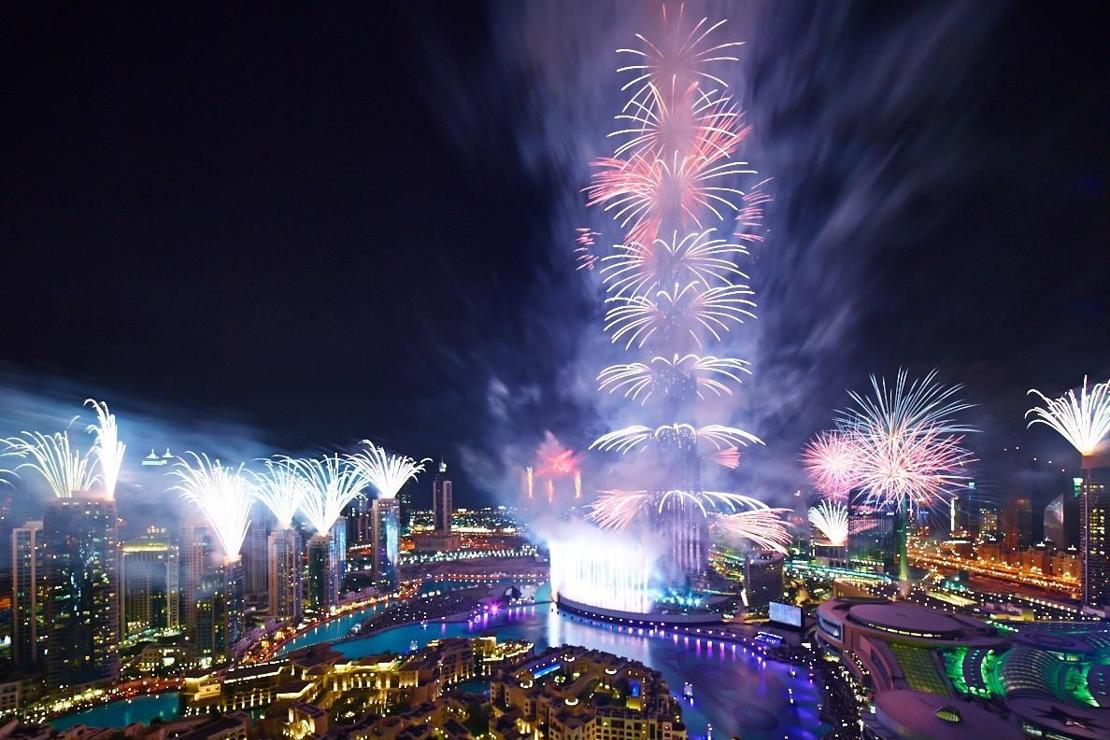 Işıklar şehri Dubai'de yeni yıl