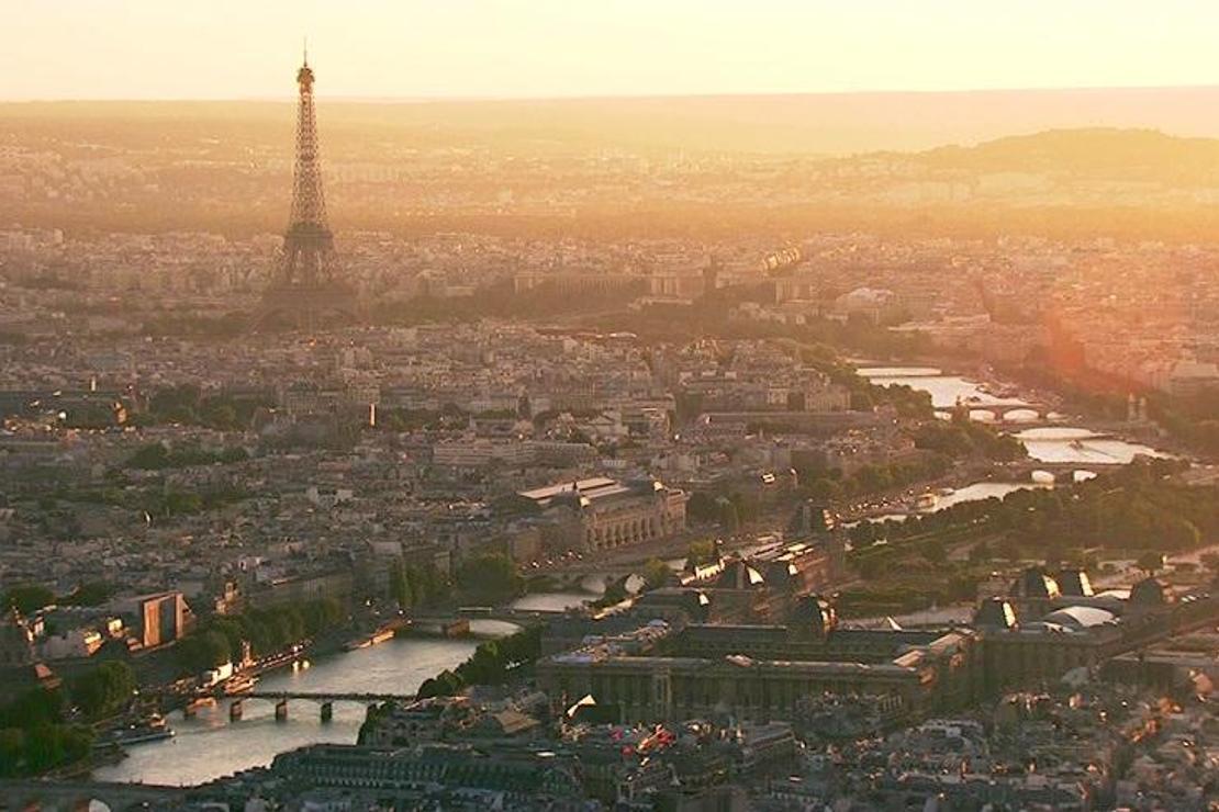 Paris’e tepeden bir bakış