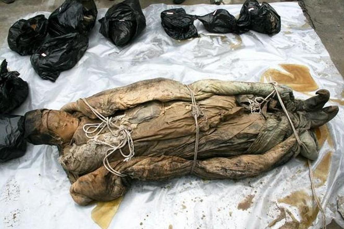 Çin'de 700 yıllık kadın mumyası bulundu!