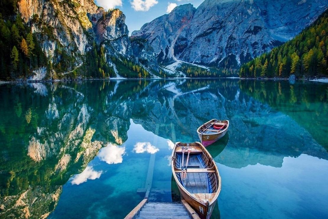 Avrupa'da doğal güzellik:  Lago di Braies