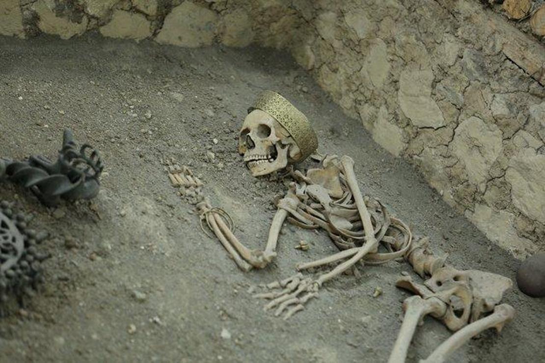 Çorum'da 4500 yıllık iskeletler bulundu!