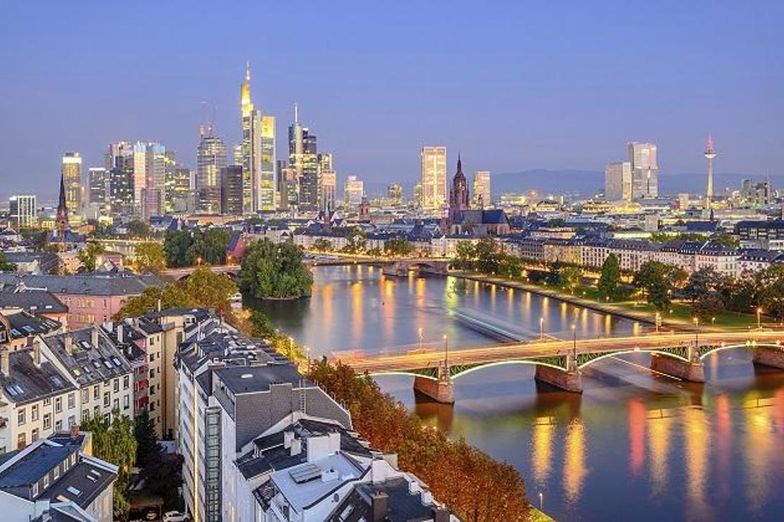 Nehrin ikiye böldüğü güzel şehir: Frankfurt