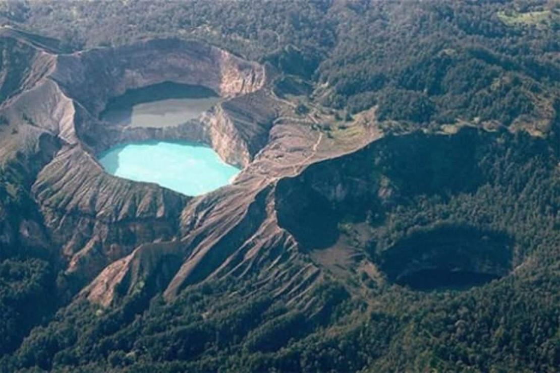 Kelimatu Dağı'nın nefes kesen gölleri