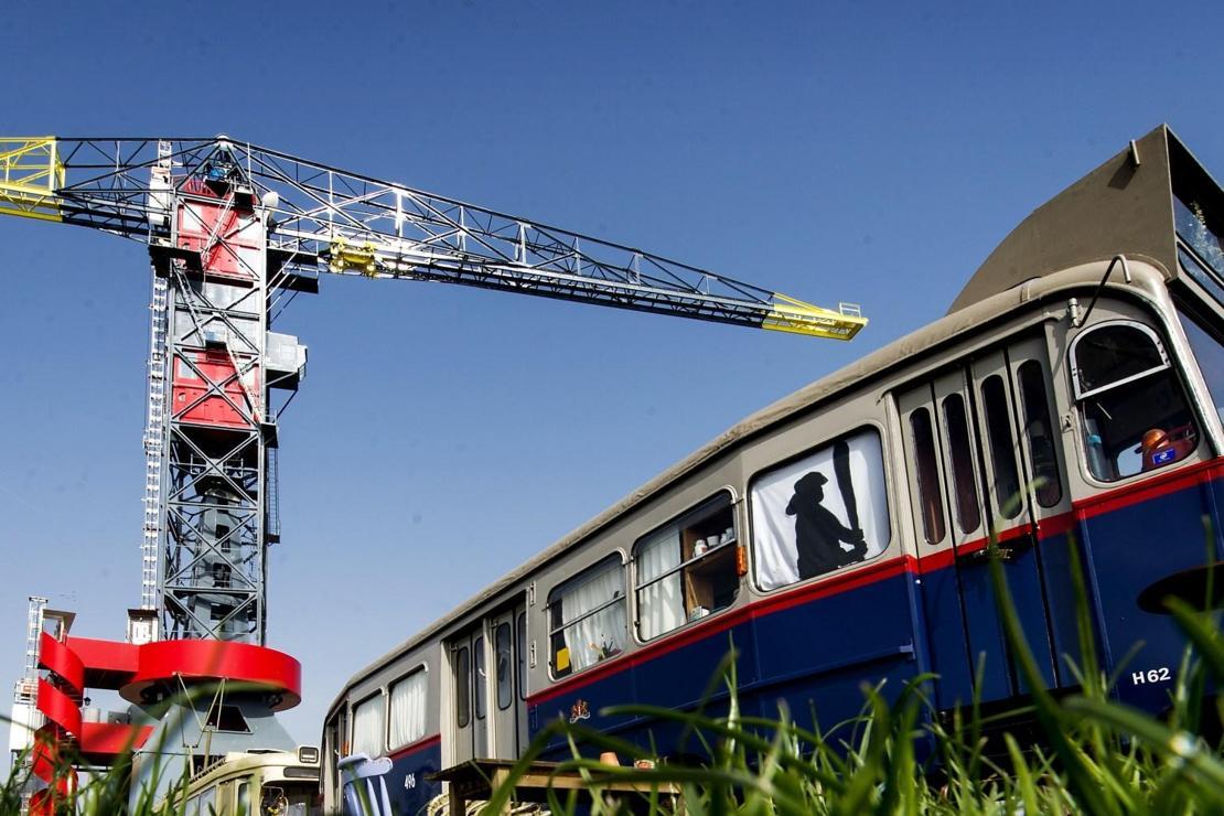 Amsterdam'da lüks otele dönüştürülen vinç