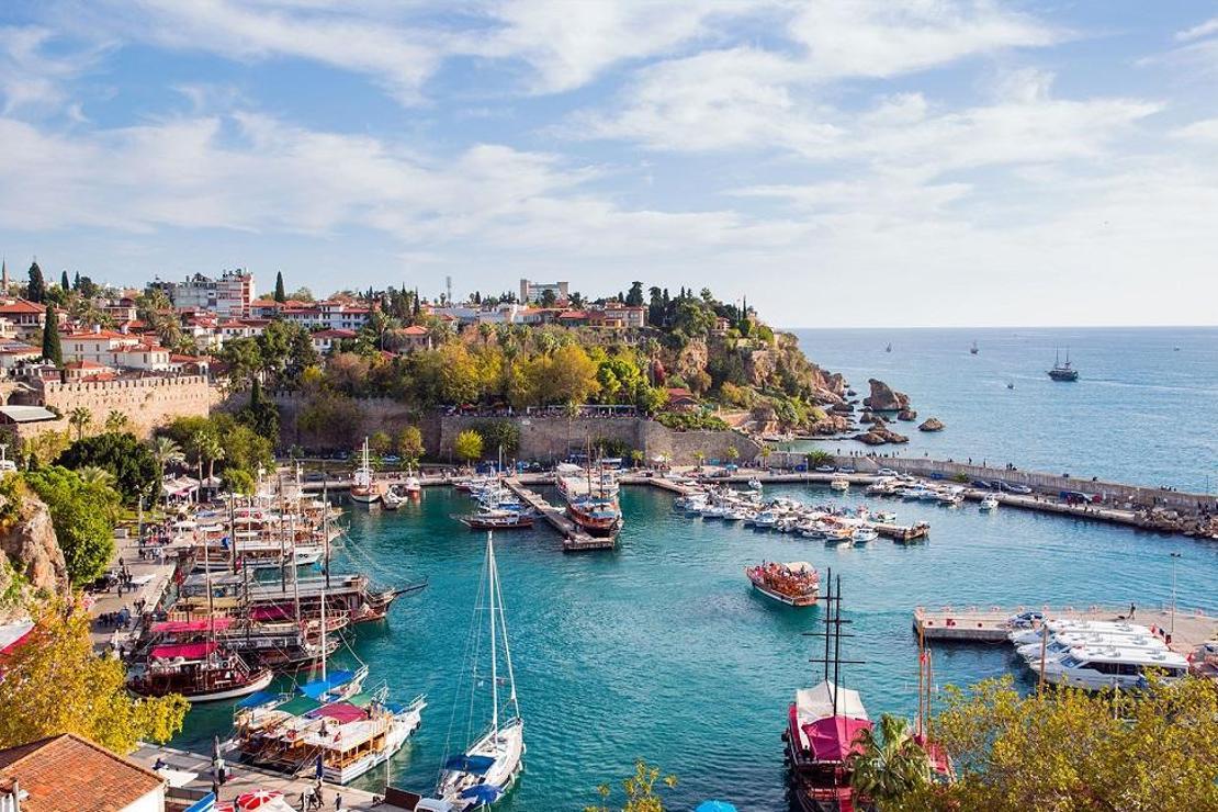 Turizmin cenneti Antalya mavi bayrakta lider