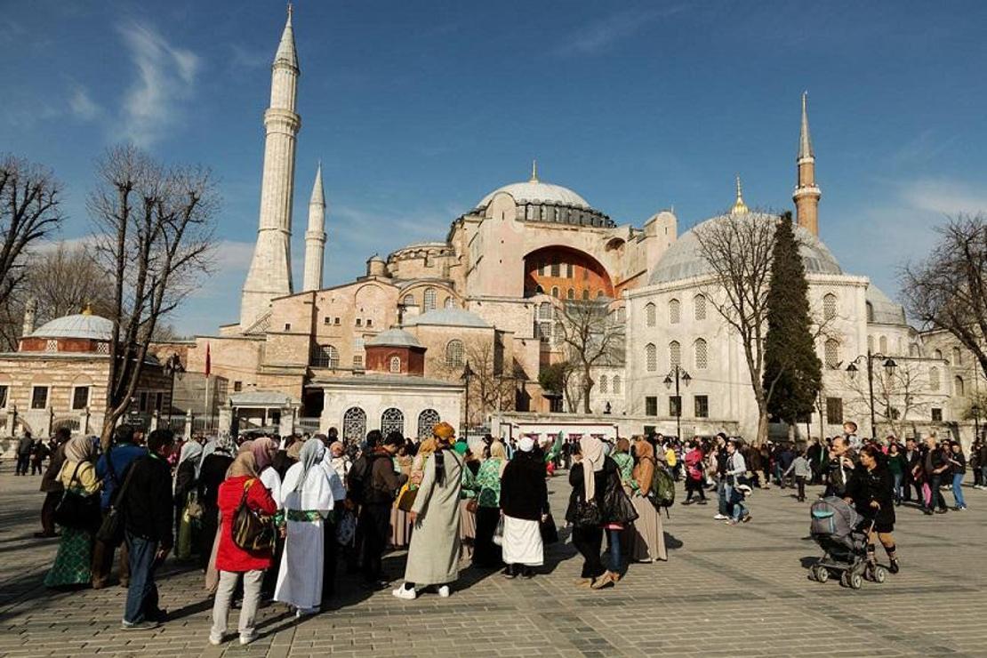 İranlı turistler en çok Türkiye'yi tercih etti