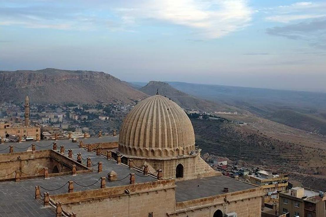 Mardin'in 'Zinciriye Medresesi' asırlara meydan okuyor