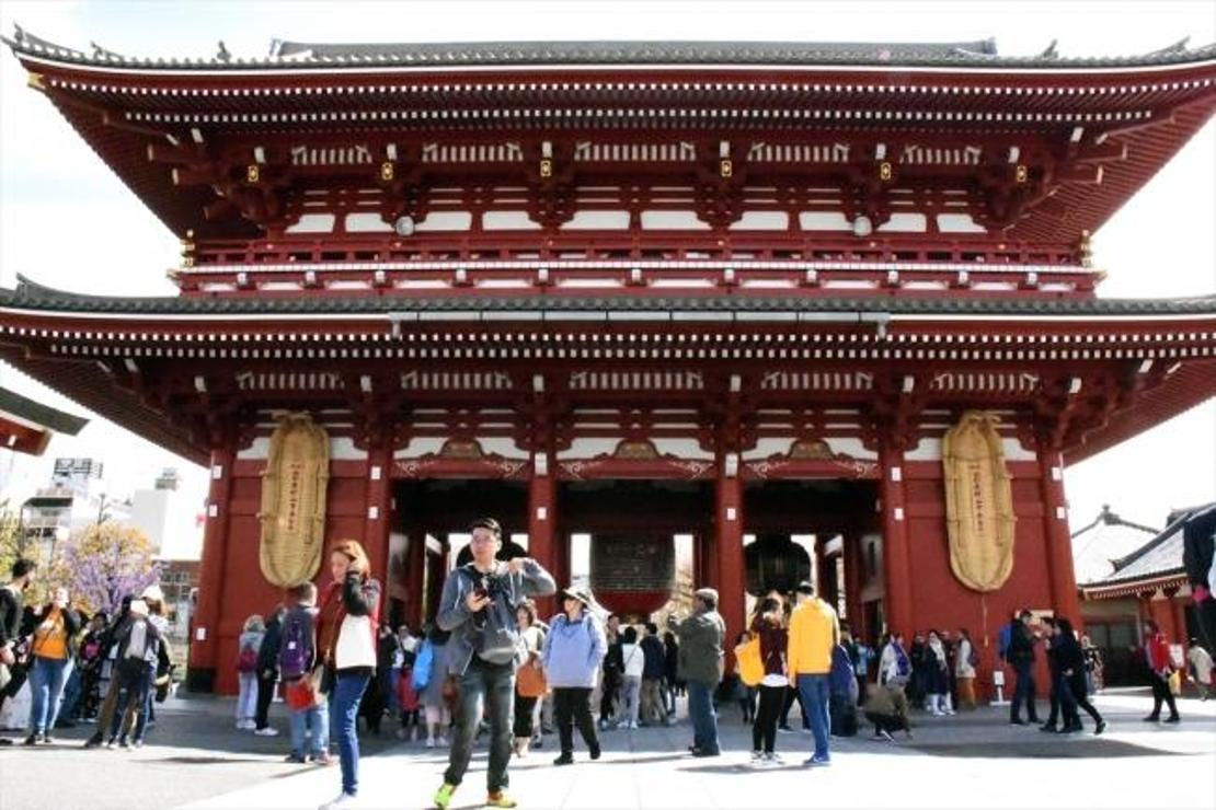 Tokyo'nun en eski tapınağı: Sensoji