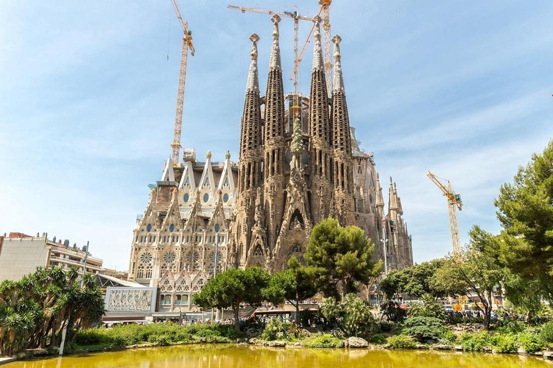 Kaçak yapılan Sagrada Familia’ya 127 yıl sonra inşaat izni