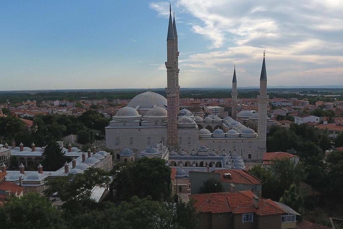 Fatih'in eğitim aldığı medresenin restorasyonu tamamlandı