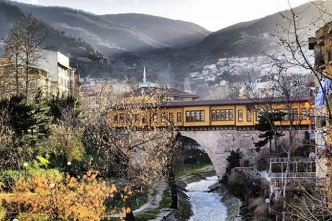 Çarşılı köprülere sahip Bursa ve Lofça kardeş şehir oldu
