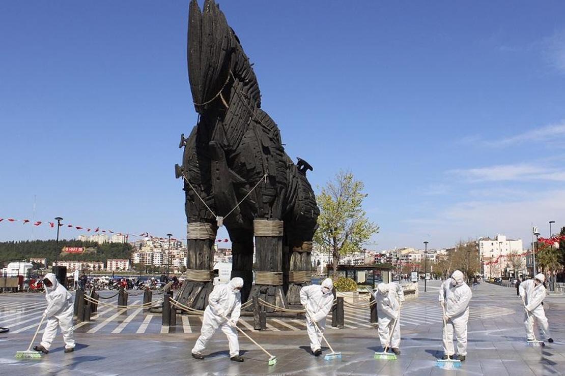 Çanakkale'de kordon boyu dezenfekte edildi