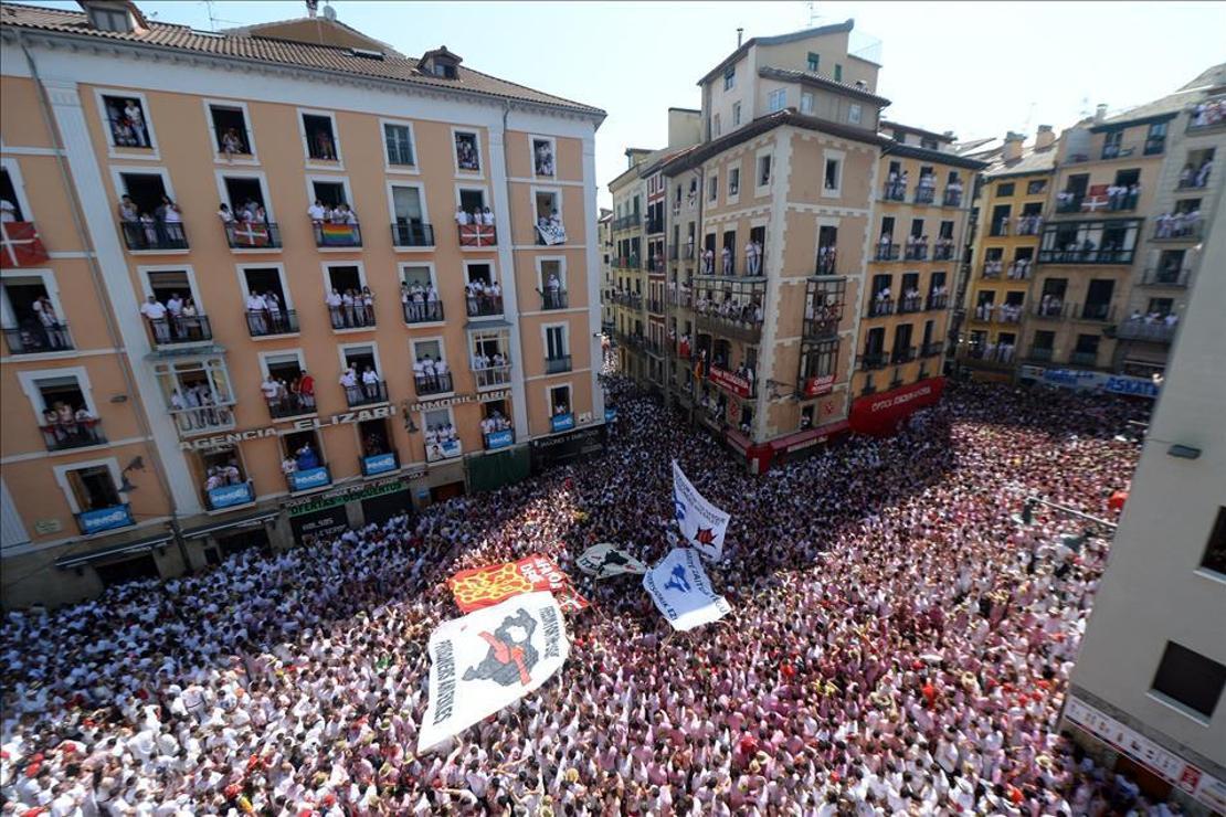 İspanya'nın dünyaca ünlü 'boğa festivali' San Fermin corona virüs nedeniyle iptal edildi