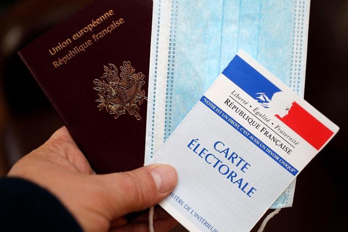 Sınırların tekrar açılmasından sonra ‘sağlık pasaportları’ gündemde