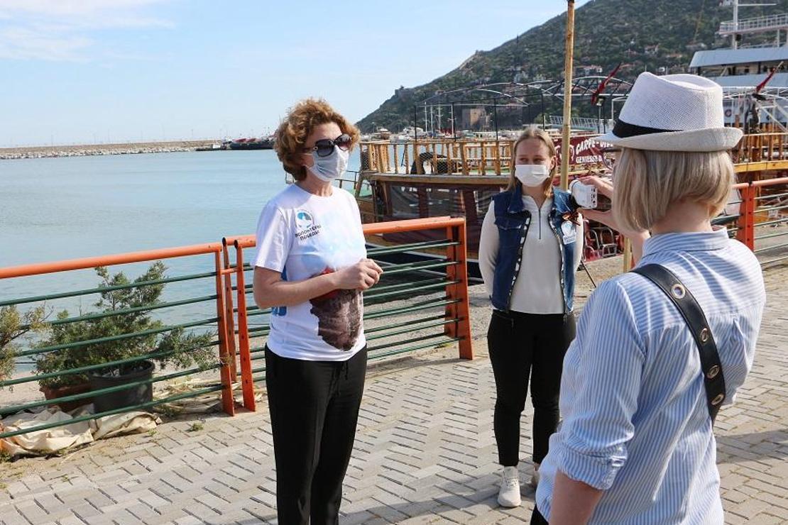 Alanya'daki yerleşik yabancılardan 'Hiç korkmadan gelin' çağrısı