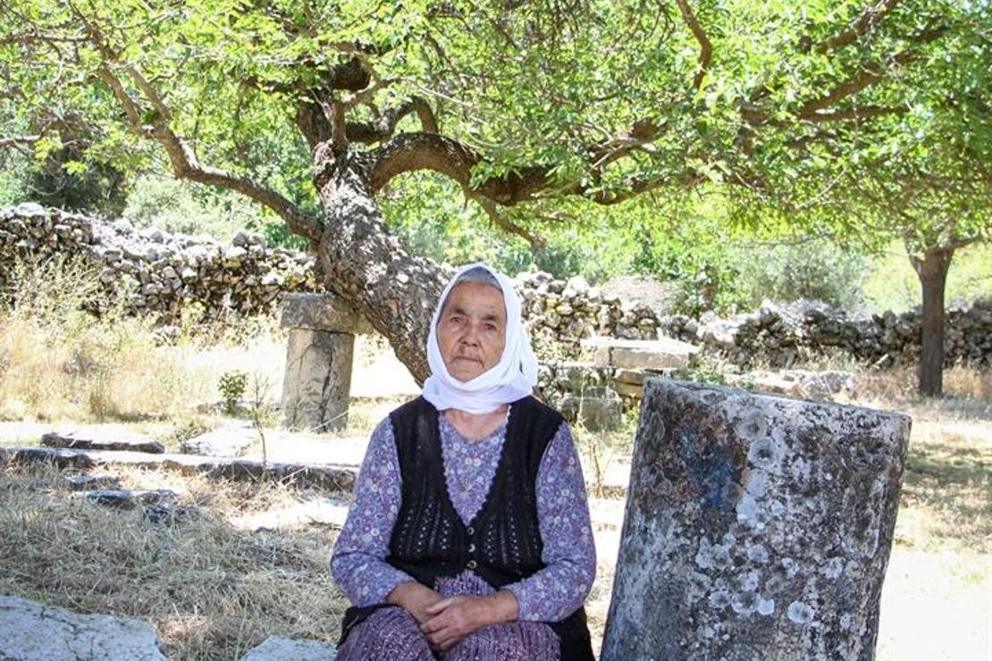 Muğla'da antik kent içindeki yerleşik hayat ilgi çekiyor