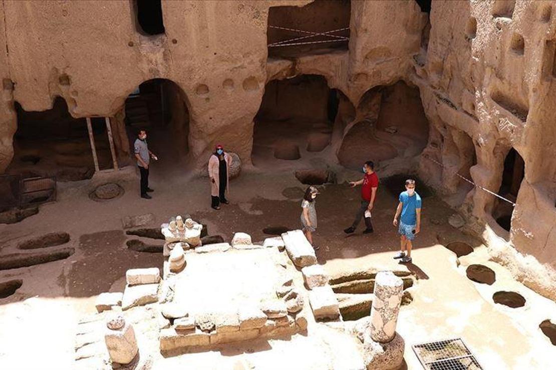 Gümüşler Manastırı ve Andaval Ören Yeri ziyaretçilerini bekliyor