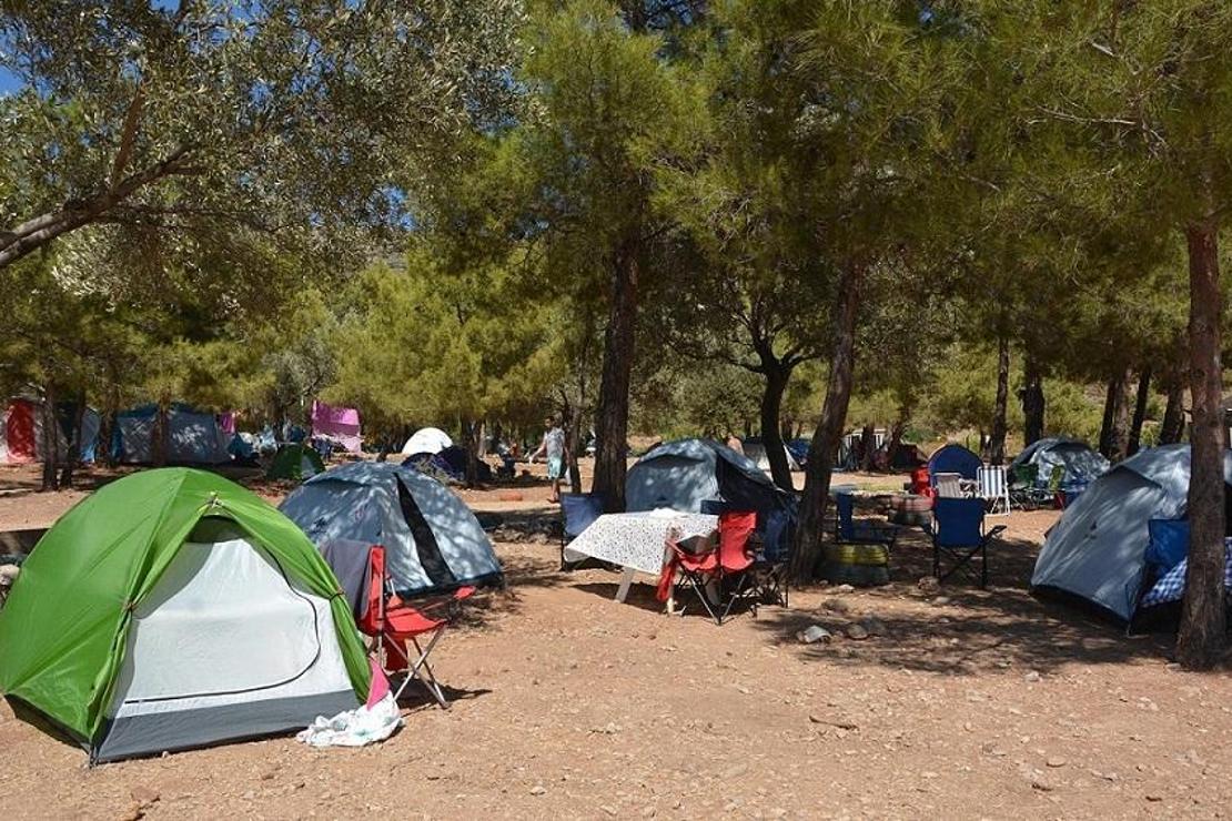 Datça'daki çadır kamplara tatilci akını