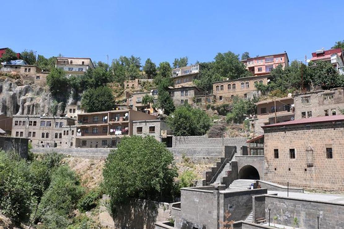 Bitlis’te tarihi evler turizme kazandırılıyor