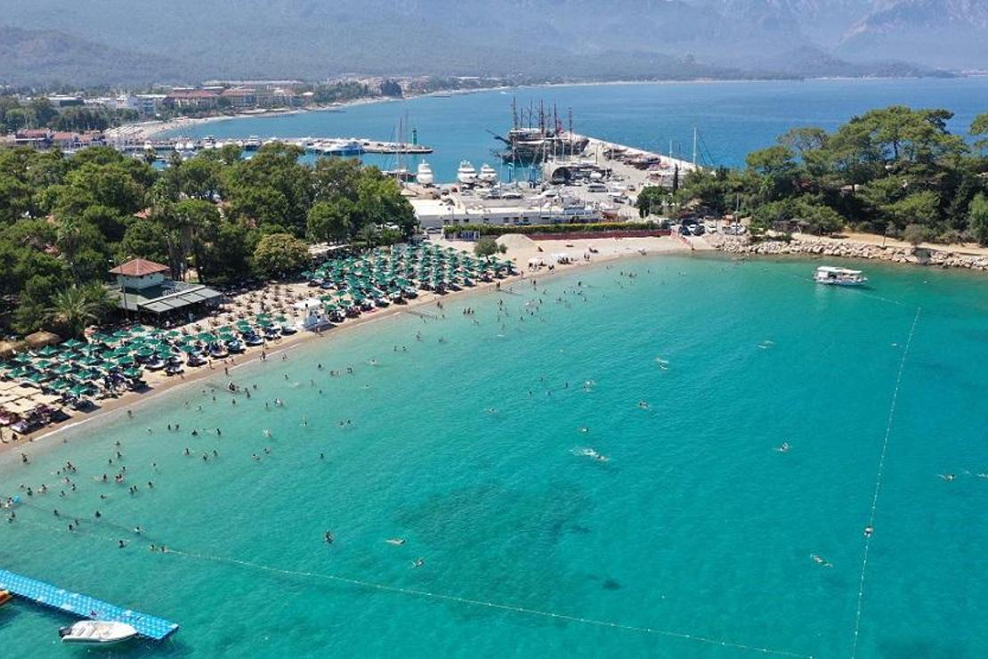 'Antalya'ya gelecek turistin yüzde 40-45'i Kemer'i tercih edecek'