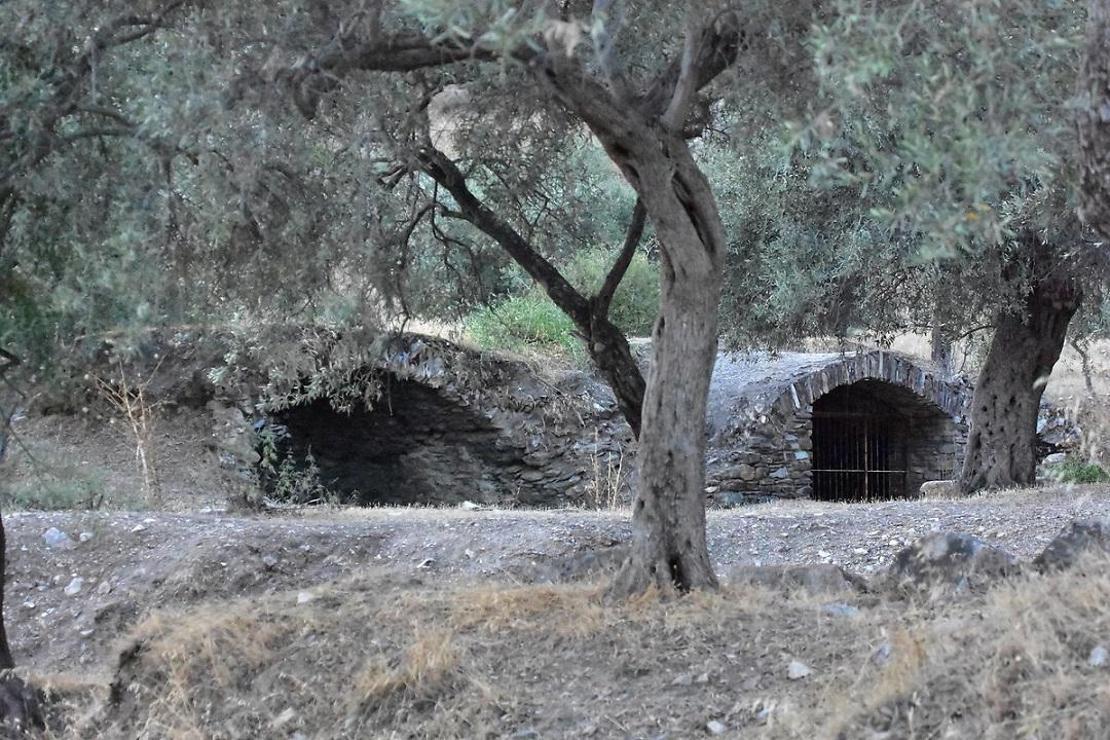 Antik çağın şifa merkezi: Acharaka Antik Kenti