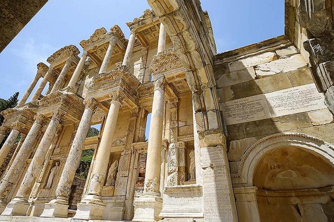 Efes Antik Kenti Nerede? Efes Antik Kenti Hakkında Bilgi, Tarihi, Efsanesi, Giriş Ücreti Ve Ziyaret Saatleri (2023)