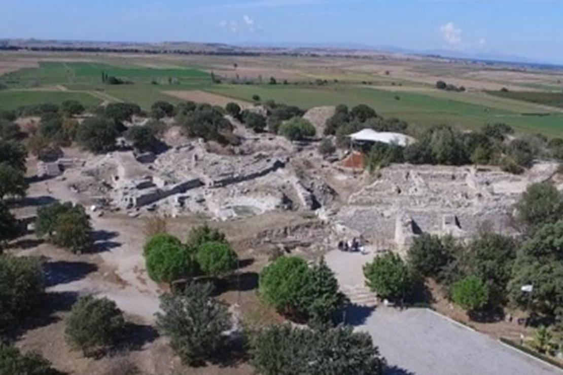 Troya Antik Kenti Nerede? Troya Antik Kenti Hakkında Bilgi, Tarihi, Efsanesi, Giriş Ücreti Ve Ziyaret Saatleri (2023)