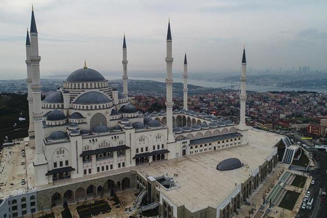 Çamlıca Camii Nerede? Çamlıca Camisi Tarihi, Özellikleri, Hikayesi Ve Mimarı Hakkında Bilgi