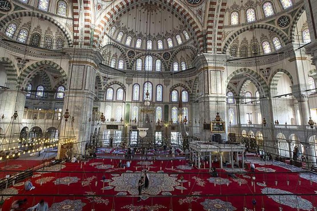 Fatih Camii Nerede? Fatih Camisi Tarihi, Özellikleri, Hikayesi Ve Mimarı Hakkında Bilgi