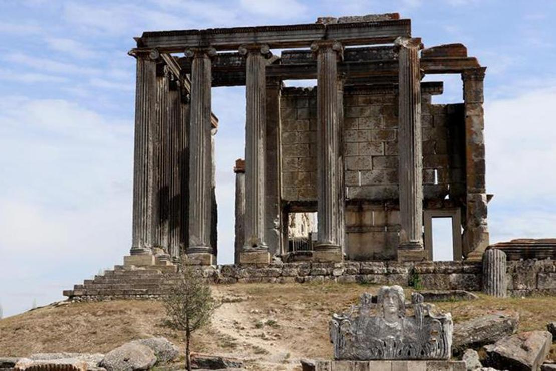 Zeus Tapınağı Nerede? Zeus Tapınağı Tzeihi Hakkında Bilgi, Özellikleri, Hikayesi Ve Ziyaret Saatleri (2023)