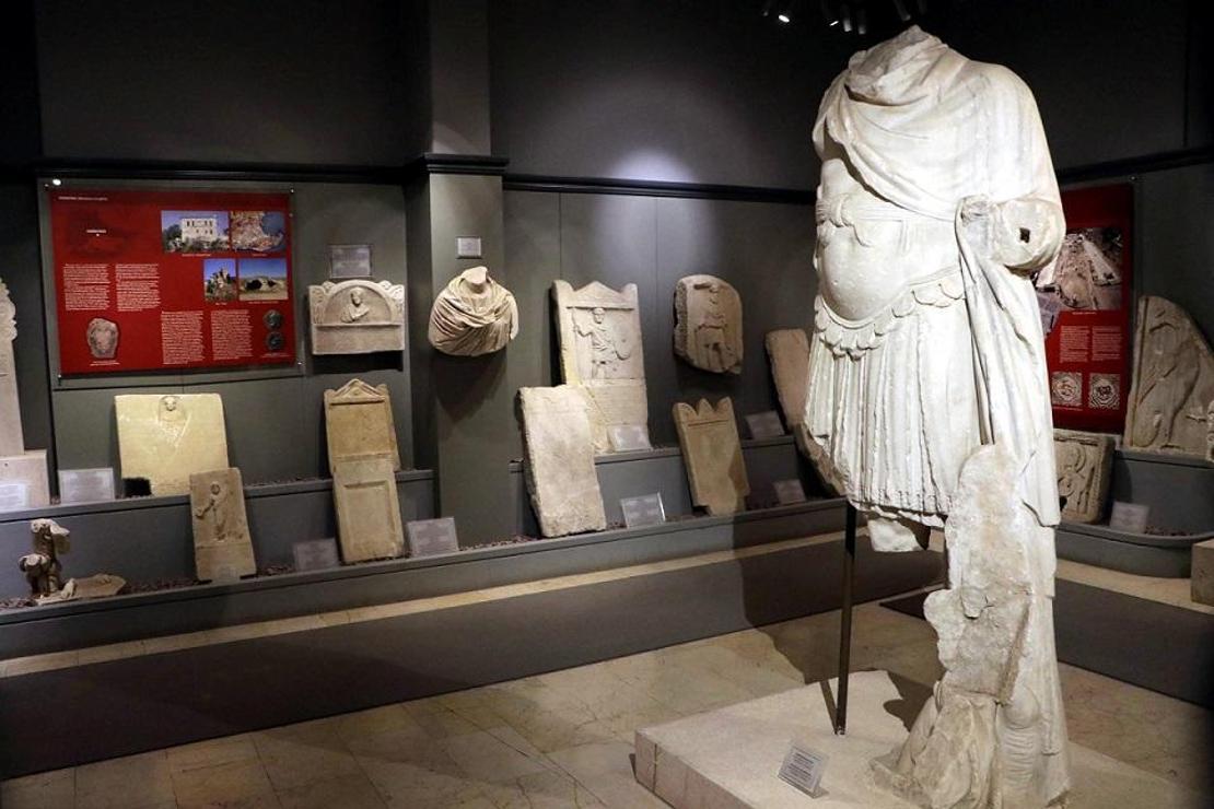 Tekirdağ Müzesi'ndeki eserler depreme karşı, 'müze mumu' ile sabitleniyor