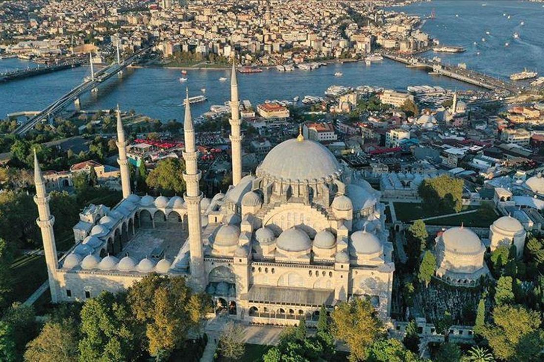 İstanbul'un mührü 'Süleymaniye Külliyesi' 463 yaşında