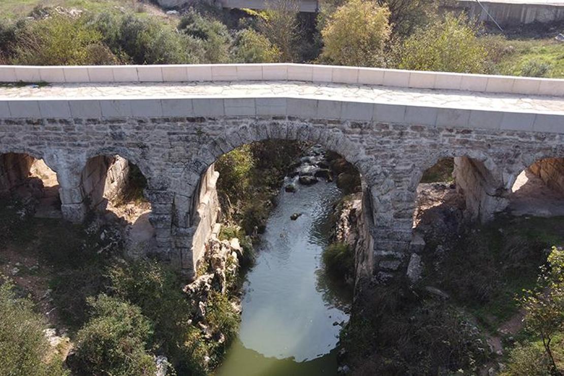 Antik Roma köprüsü tarihe meydan okuyor