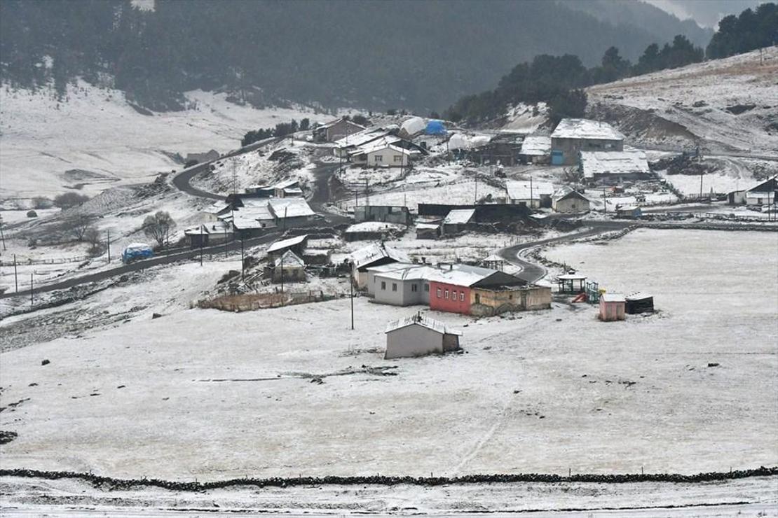 Türkiye'nin en popüler kayak merkezleri beyaza büründü