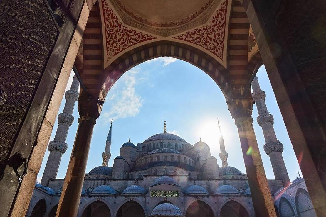 Osmanlı mimarisinin görkemli eseri: Sultan Ahmet Camii