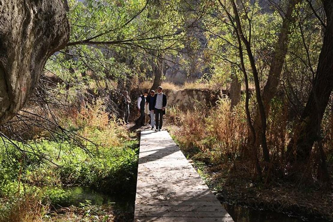 Kapadokya'nın gözbebeği Ürgüp'teki Gomeda Vadisi doğa tutkunlarını ağırlıyor