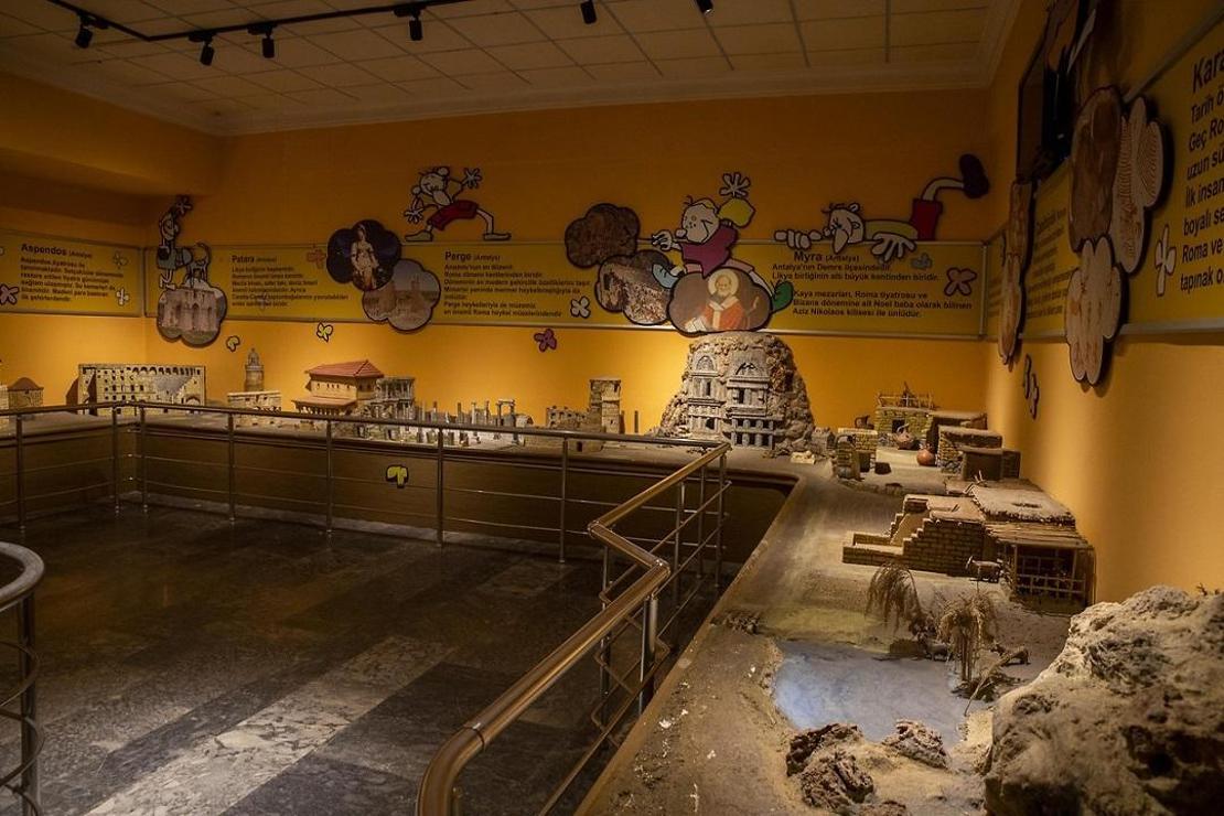Antik eserleri savaş sırasında korumak için kurulmuş bir müze: Antalya Müzesi