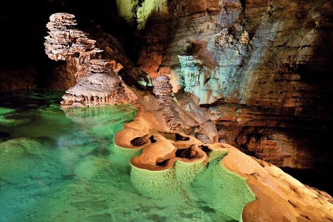 Bruniquel Mağarası’nda yapılan araştırmalar şaşırttı... İlk insanların inşa ettiği yapı bulundu