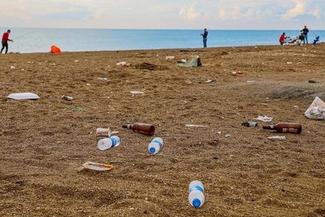 Caretta caretta yuvalarının olduğu Kumköy çöplüğe döndü