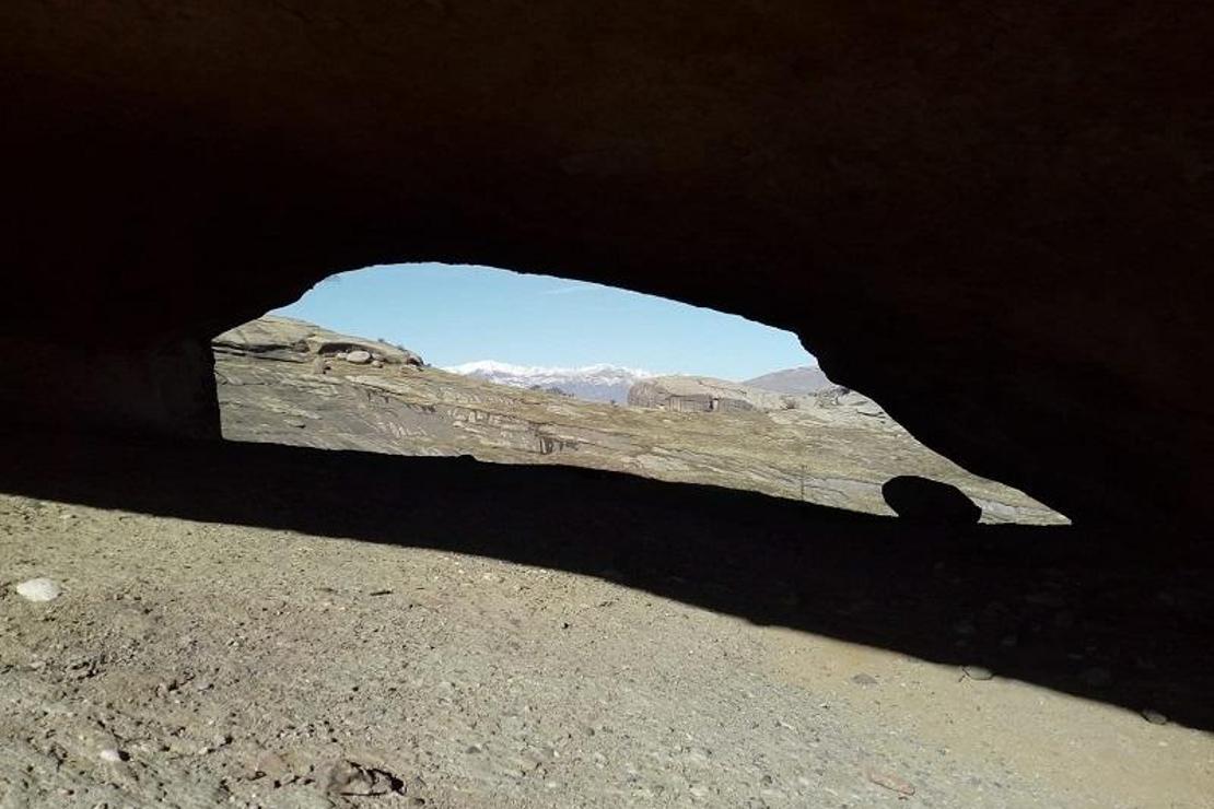  Kulp’taki Deliklitaş Mağarası ziyaretçilerini bekliyor