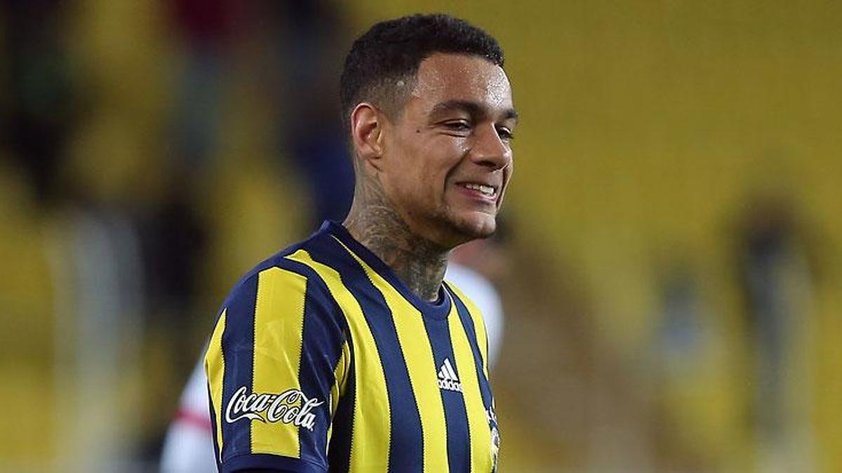 Fenerbahçeli Gregory van der Wiel, FIFA'ya Gitti - Son Dakika