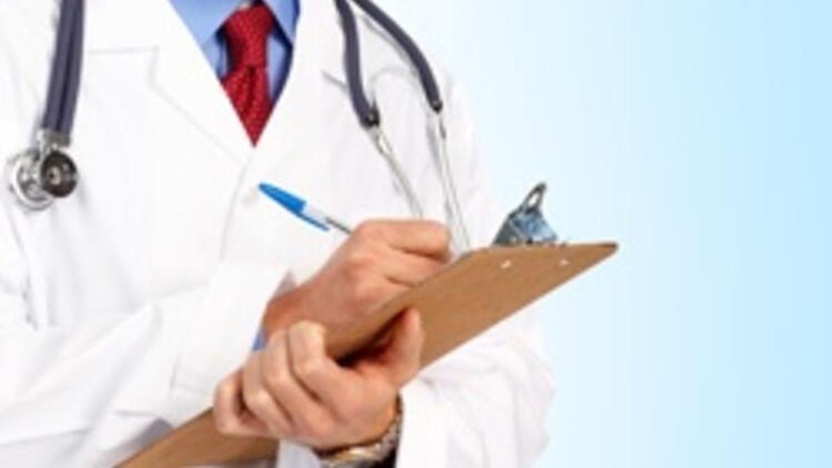 Erkeklerde saç dökülmesi neden olur, nasıl önlenir ve nedenleri