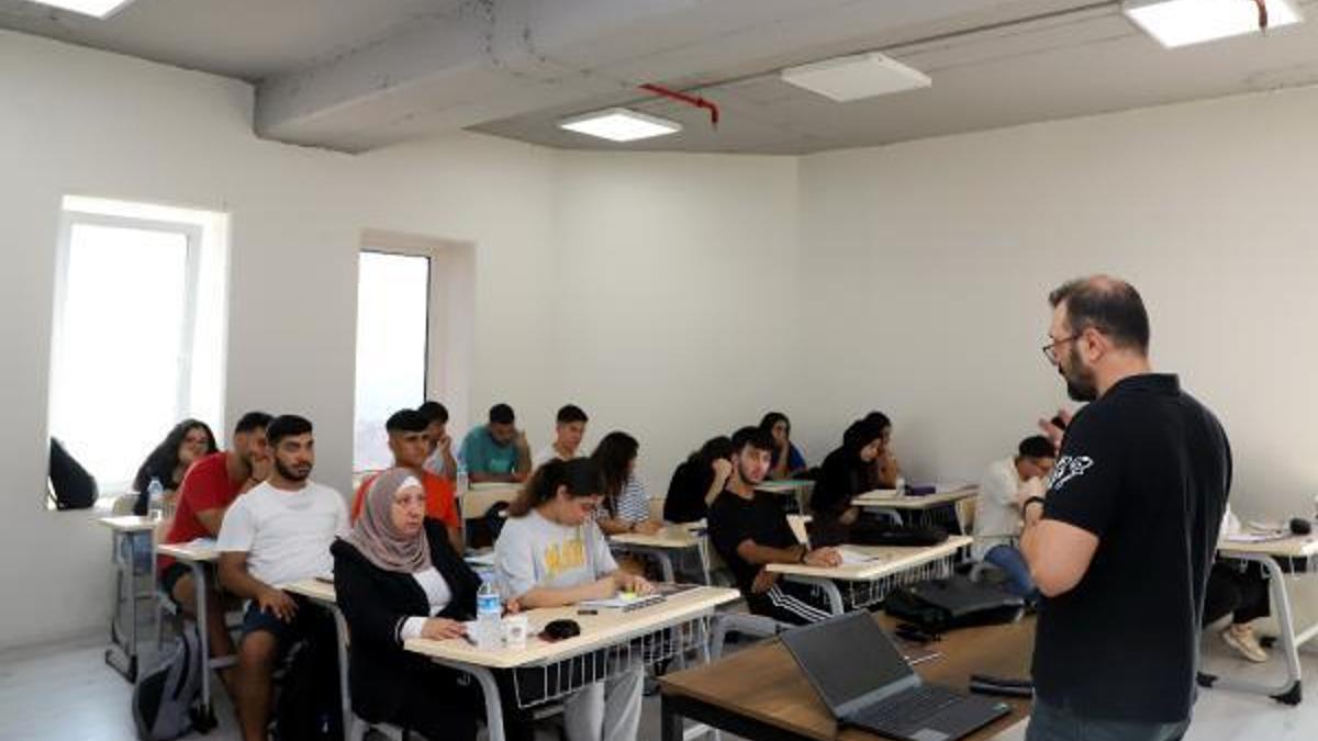Akdeniz Haberleri - Akdeniz Belediyesi etüt merkezi öğrencileri ağırlamaya devam ediyor - Son Dakika Mersin Haberleri