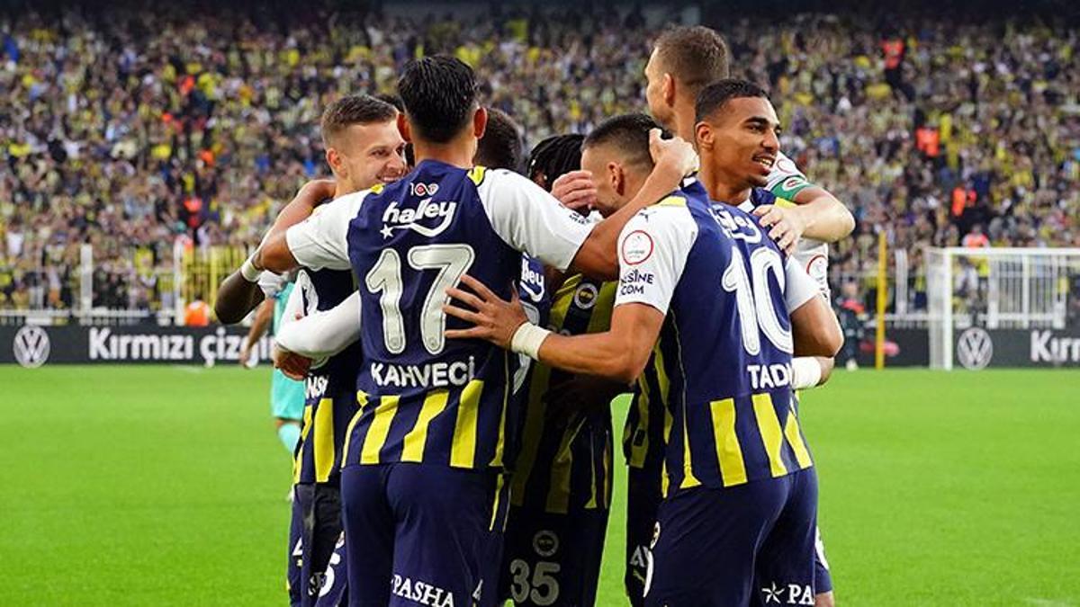 Fenerbahçe, rekor kırarak liderliğini sürdürdü - TRT Spor