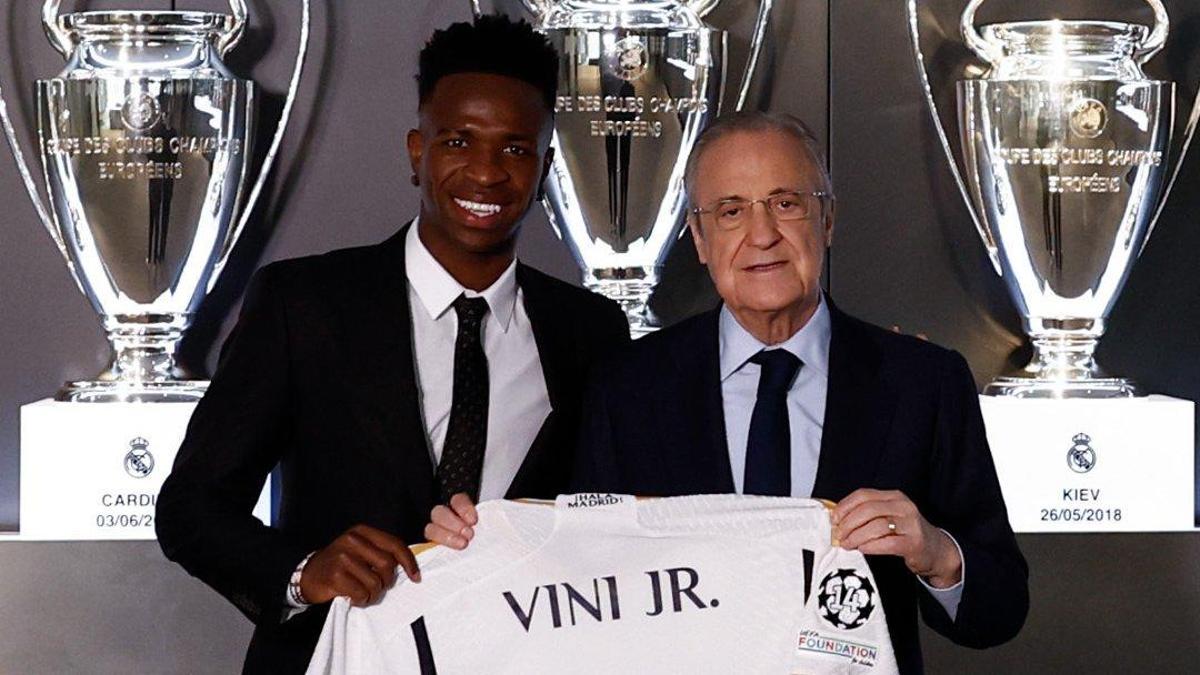 Real Madrid Vinicius Junior'ın sözleşmesini 2027 yılına kadar uzattı