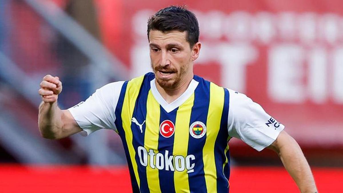 Fenerbahçeli Mert Hakan Yandaş, PFDK’ya Sevk Edildi - Son Dakika Spor ...