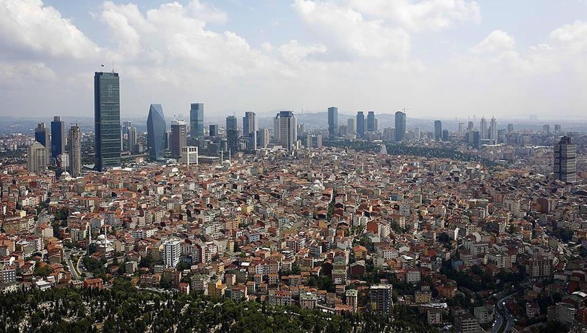 Experts warn against real estate scams on social media