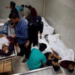 Palestinians injured and killed by Israeli fire in Gaza border clashes